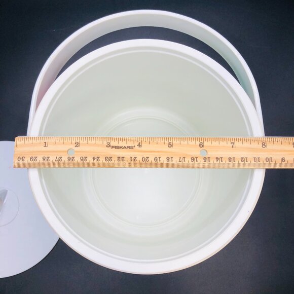 Vintage 80s Toucan Birds and Tropical Florals Ice Bucket with Lid and Handle - Picture 10 of 13